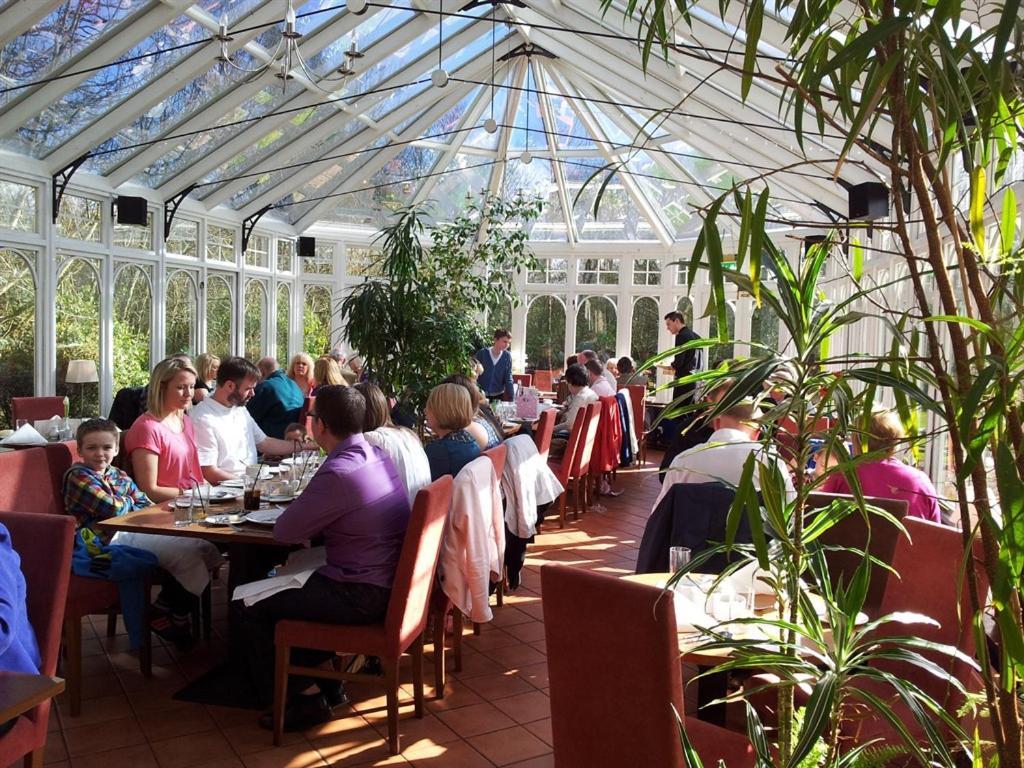 Kincaid House Hotel Milton of Campsie Extérieur photo