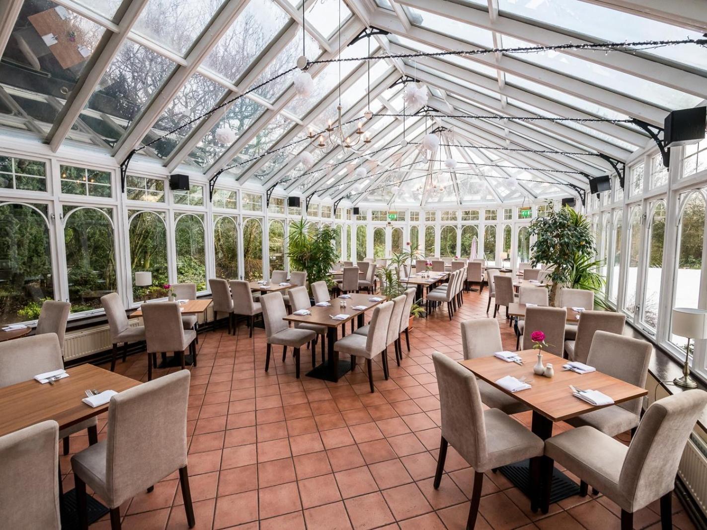 Kincaid House Hotel Milton of Campsie Extérieur photo